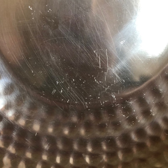 Gold Tone Hammered Round Bowl With Jagged Edge Design - Picture 12 of 16